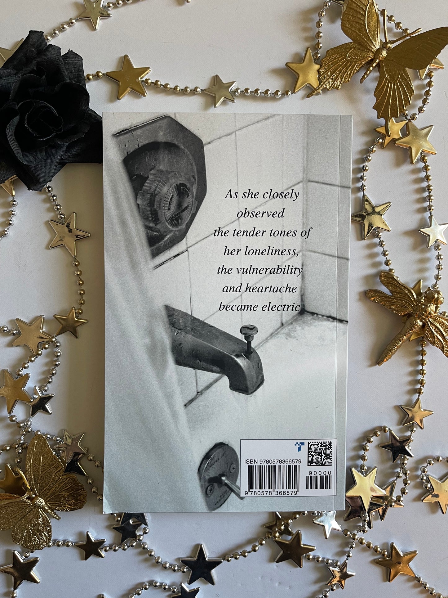 Desert Pearl Poetry Book